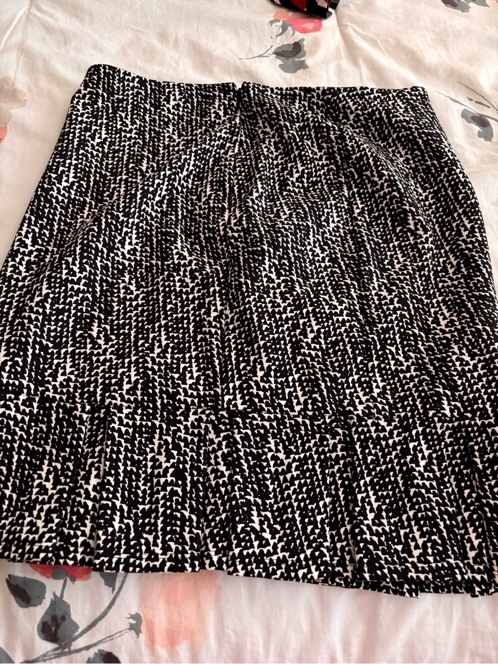 Ann Taylor Black and White Mini Skirt